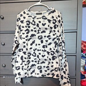 Black and White Animal Print Long Sleeve Top